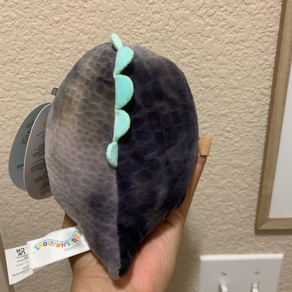 Chuey the Dinosaur 5” Squishmallow - Picture 3 of 4